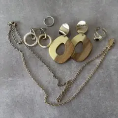 アクセサリー ネックレス ピアス イヤーカフ リングのサムネイル