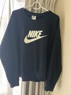 Nike ブラック スウェット トレーナー