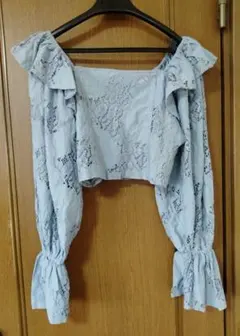 Chico　レースクロップドトップス　総レース　肩フリル　フリル袖　ブルー　F