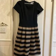 【美品】floral Garden膝丈半袖ワンピース 黒とベージュボーダーS