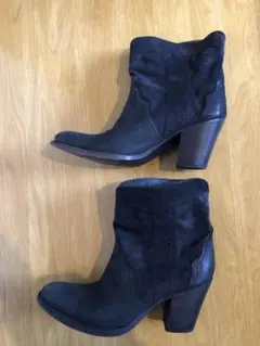 黒 スエード ショートブーツ 中ヒール