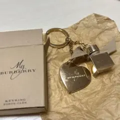 未使用 Burberry My Burberry キーホルダー　チャーム　箱付き