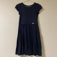 ブルーレーベルクレストブリッジ　ネイビー 半袖 ひざ丈ワンピース