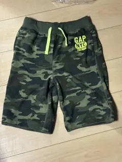 GAP 迷彩　半ズボン ハーフパンツ　150CM