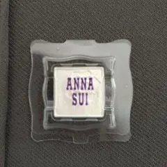 ANNA SUI　アイシャドウ001　箱付きのサムネイル