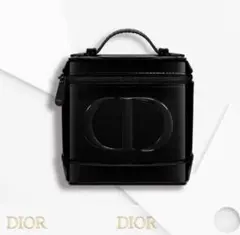 Dior ノベルティ　オリジナルポーチ　バニティポーチ　ブラック　エナメル