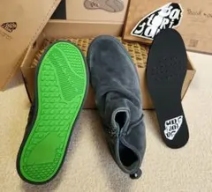 Item thumbnail for item 7497286d-3fce-410c-b5b9-5f0aa5eabc59