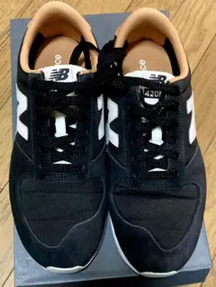 New Balance 420 ブラック/オレンジ