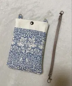 ハンドメイド　ウィリアムモリス　スマホショルダー　ポシェット　サコッシュ