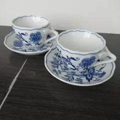 Blue Danube キャセロール 蓋付き 両手鍋 ブルーオニオン 中型 美品 Blue Danube キャセロール 蓋付き 両手鍋 ブルーオニオン 中型 美品
