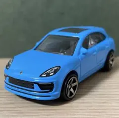 レア‼️トミカサイズ　マッチボックス　マカン