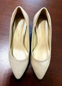 LiBERTYDOLL ゴールドグリッターパンプスS 23cm 結婚式パーティー