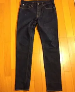 【GU】デニム　スキニーパンツ　30インチ