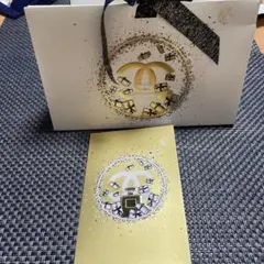 CHANEL ギフトボックスとカードセット