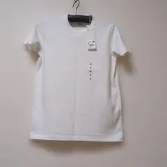 ユニクロホワイト Tシャツ Mサイズ未使用タグ付き　綿100%