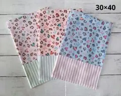 ハンドメイド　ランチョンマット　リバーシブル　3枚セット/　レオパード柄a236