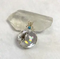 天然石パワーストーン　虹入り透明水晶ペンダントトップ②