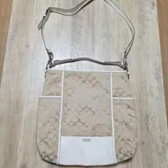 【お値下げ】COACH ショルダーバッグ ベージュ/ホワイト