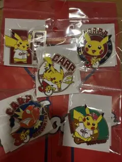 6個☆広島カープ 巨人ジャイアンツ ピカチュウ 30周年ピンバッジ 6個