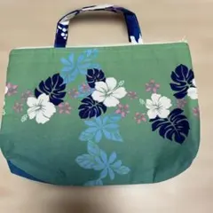 ハンドメイド　ハイビスカス柄トートバッグ