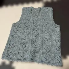 グレー 花模様 透かし編み ノースリーブベスト