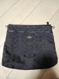 値下げ可能 COACH ブラック エンボスバッグ