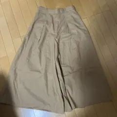 ベージュ ガウチョパンツ