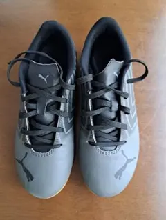PUMA フットサルシューズ 21.5cm 美品