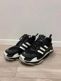 BALENCIAGA x adidas Triple S 43のサムネイル