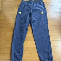 New Balance AOコラボネイビー カジュアルパンツ M