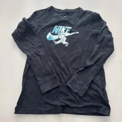 NIKE 薄手　ロンT ブラック　140cm