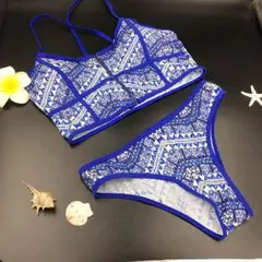 ALEXIA STAM 風水着❤️