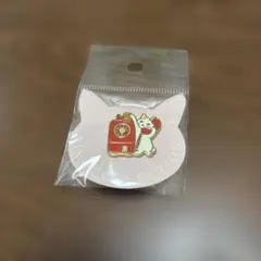 猫ピンバッジ