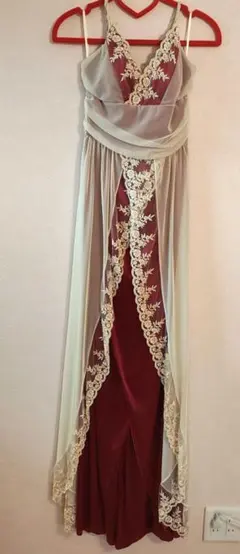ロングドレス　レース装飾付き赤とクリーム色　XS 演奏会　2次会　ステージドレス
