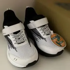 キッズ　スニーカー　20cm