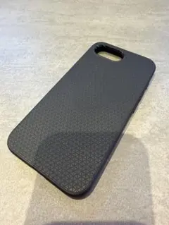 ほぼ未使用 spigen iPhone16.17eケース ブラック TPU素材