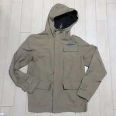 マウンテンパーカー