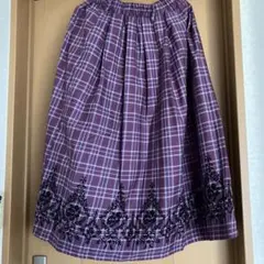 アクシズファーム　ロングスカート　紫　チェック