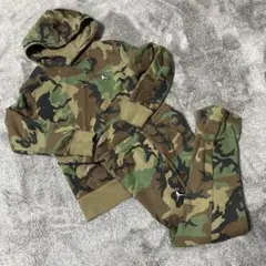 ジョーダン　カモフラ　セトア　スウェットセットアップ