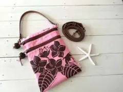 Item thumbnail for item 28300ea7-e086-46ff-b0ba-c29374a171e8