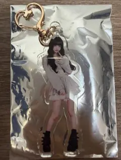 仲里依紗 アールイードット RE. アクリルキーホルダー お人形 - メルカリ