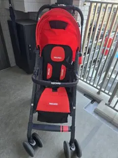 RECARO Easylife B型ベビーカー 折りたたみ式とレインカバー