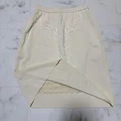 FOXEY/ベージュスカート40/黄緑/短パン38/2点セット