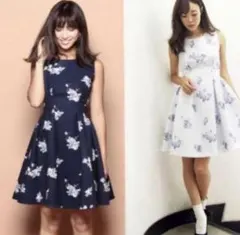 花柄ネイビーワンピースのサムネイル