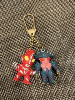平成 ウルトラマン 仮面ライダー キーホルダー チャーム レア セット