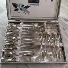 YUKIKO HANAI 18-10ステンレススチール カトラリーセット