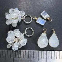 サービス品＊天然石の可愛いチャームセットd57