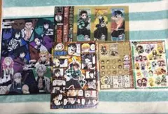 鬼滅の刃 クリアファイル クリアしおり シール等5枚セット