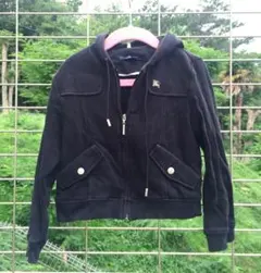 BURBERRY バーバリー ブラックパーカー！