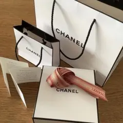 CHANELのショップバッグ2点、ケース1点、リボン1点など